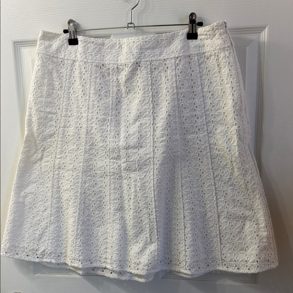 Ann Taylor White Eyelet A-Line Skirt